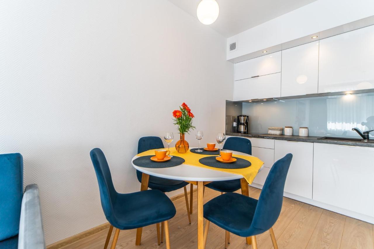 Apartamento Apatramenty U Ireny - Blizej Morza Kołobrzeg Exterior foto