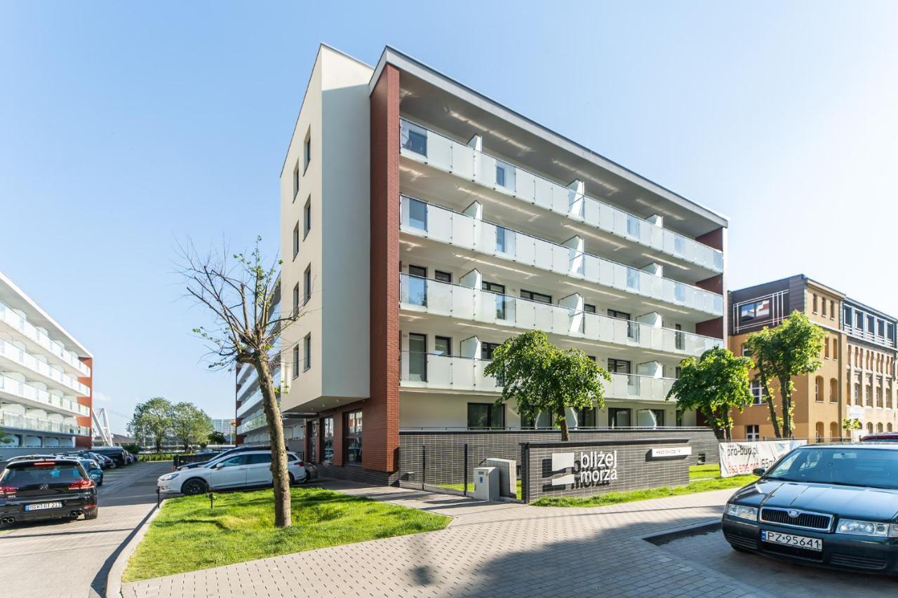 Apartamento Apatramenty U Ireny - Blizej Morza Kołobrzeg Exterior foto