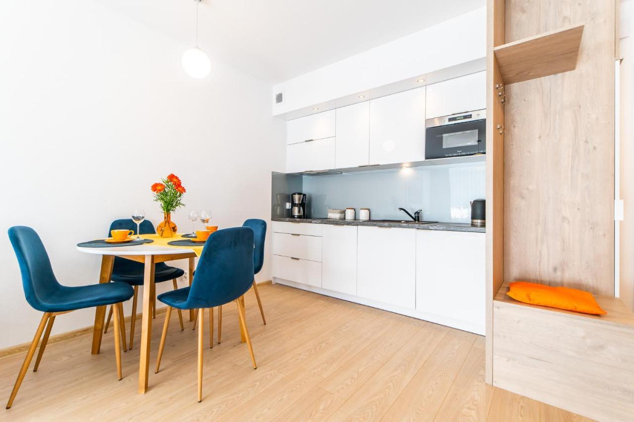 Apartamento Apatramenty U Ireny - Blizej Morza Kołobrzeg Exterior foto